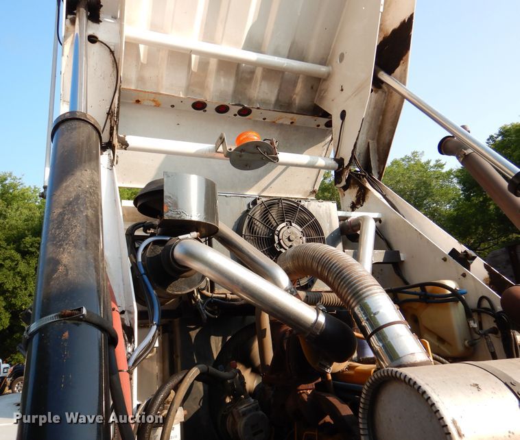 image for item DM6343 2013 Global Environment M3  street sweeper truck