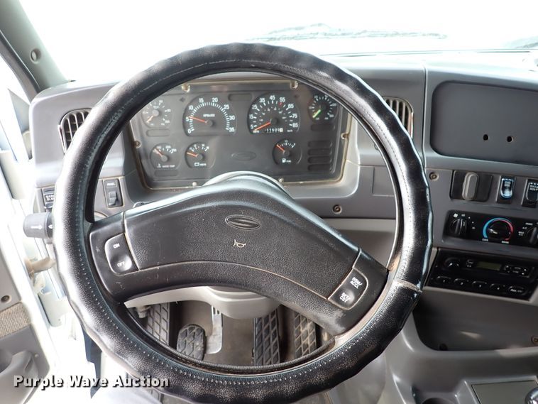 image for item DN1769 2000 Sterling LT9500  dump truck