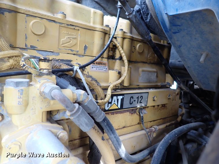 image for item DN1769 2000 Sterling LT9500  dump truck