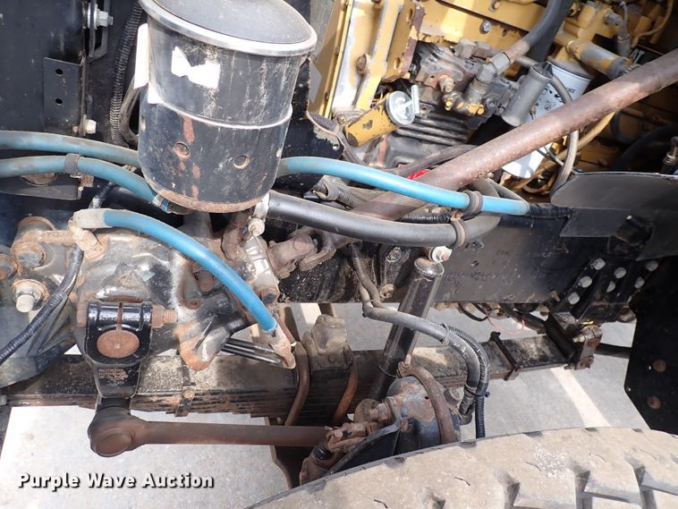 image for item DN1769 2000 Sterling LT9500  dump truck