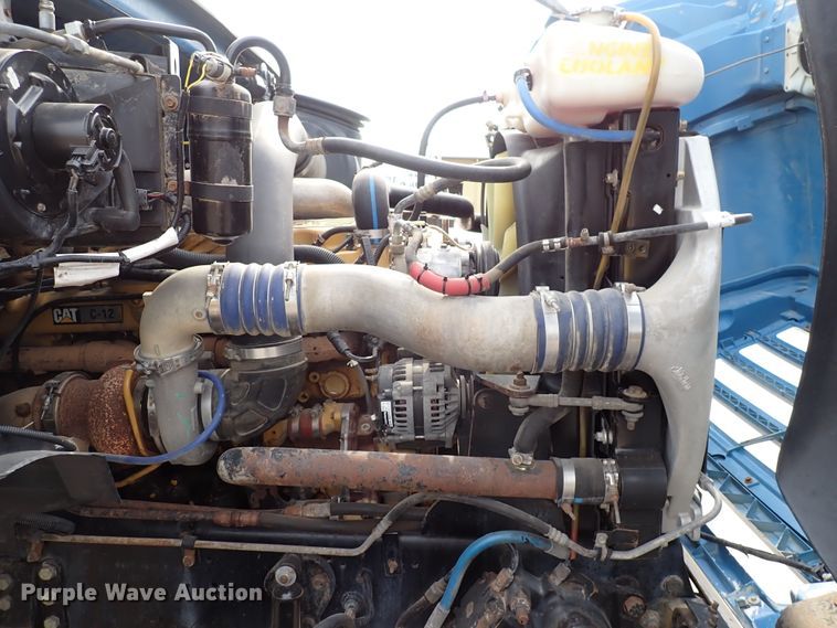 image for item DN1769 2000 Sterling LT9500  dump truck