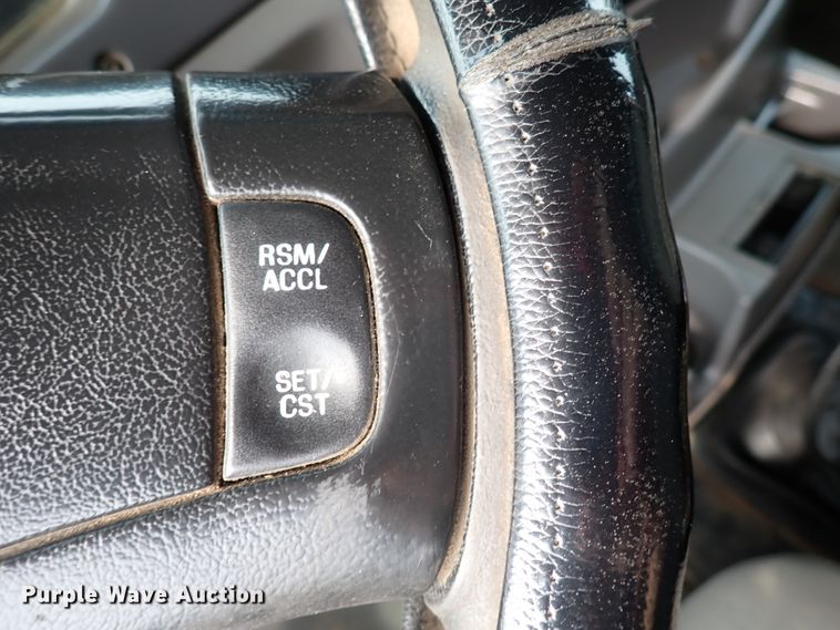 image for item DN1769 2000 Sterling LT9500  dump truck