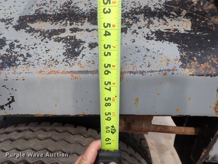 image for item DN1769 2000 Sterling LT9500  dump truck