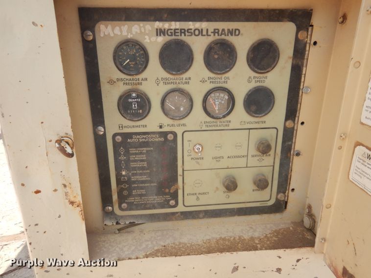 image for item ED9797 1996 Ingersoll Rand  air compressor