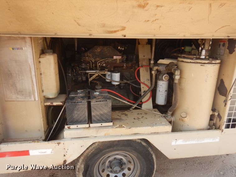 image for item ED9797 1996 Ingersoll Rand  air compressor