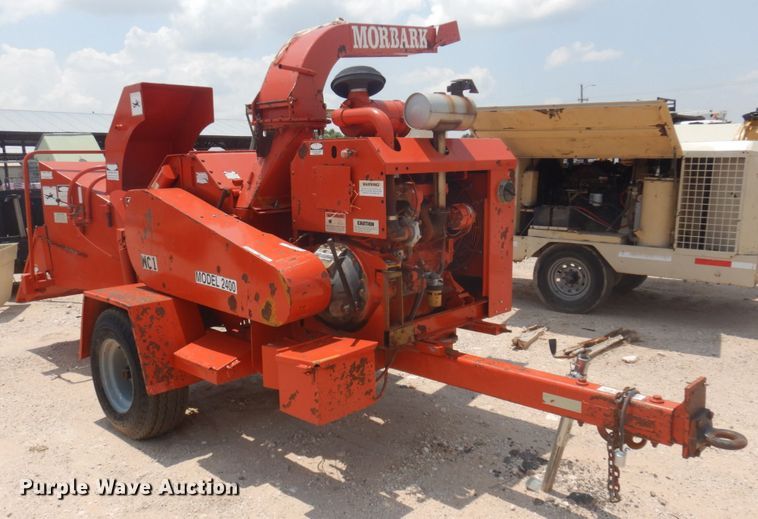 image for item ED9798 Morbark 2400  wood chipper