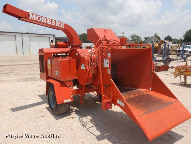 image for item ED9798 Morbark 2400  wood chipper