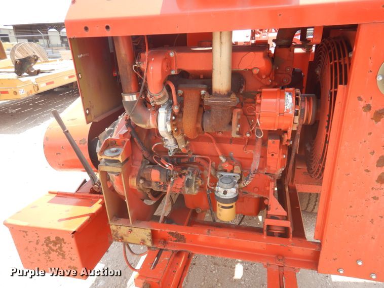 image for item ED9798 Morbark 2400  wood chipper