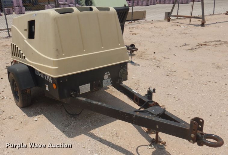 image for item ED9799 2012 Doosan  air compressor