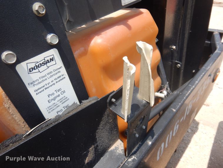 image for item ED9799 2012 Doosan  air compressor