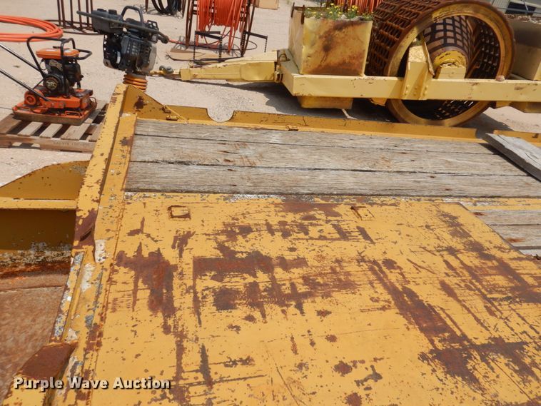 image for item ED9805 1999 Big Tex  equipment trailer