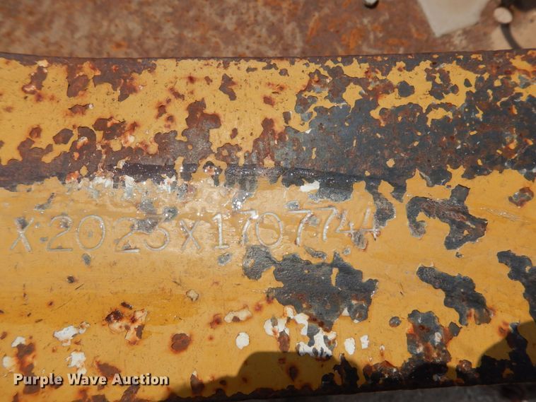 image for item ED9805 1999 Big Tex  equipment trailer