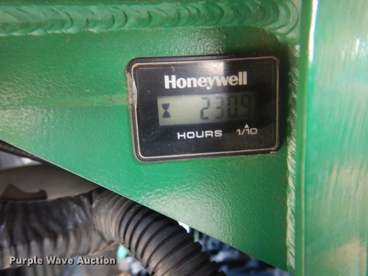 image for item EX9734 McElroy TracStar 412  pipe fusion machine