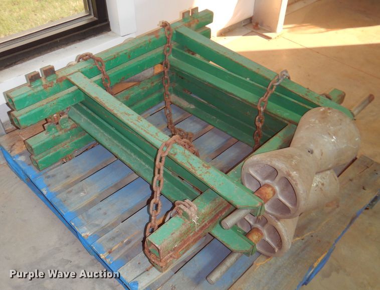 image for item EX9734 McElroy TracStar 412  pipe fusion machine