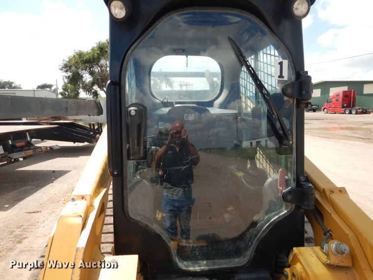 image for item HC9180 2018 Caterpillar 299D2  tracked skid steer loader