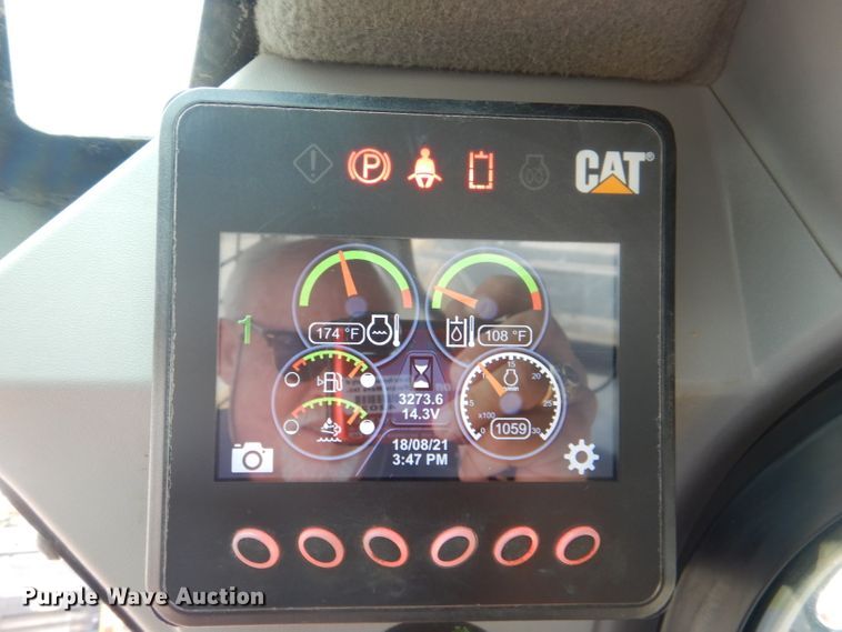 image for item HC9180 2018 Caterpillar 299D2  tracked skid steer loader