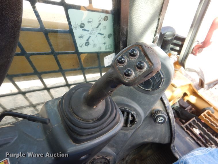 image for item HC9180 2018 Caterpillar 299D2  tracked skid steer loader