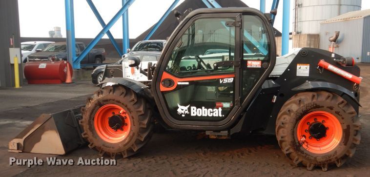 image for item HI9915 2018 Bobcat V519  telehandler