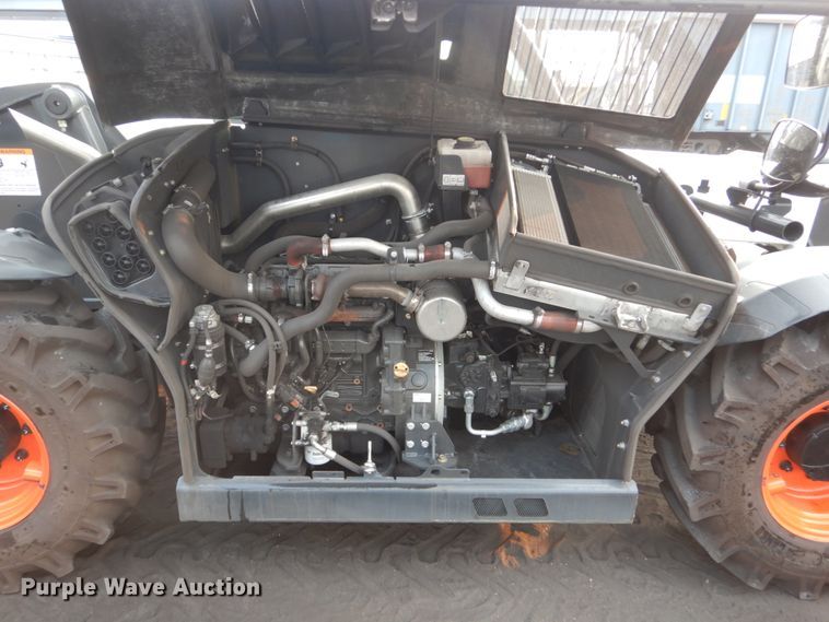 image for item HI9915 2018 Bobcat V519  telehandler