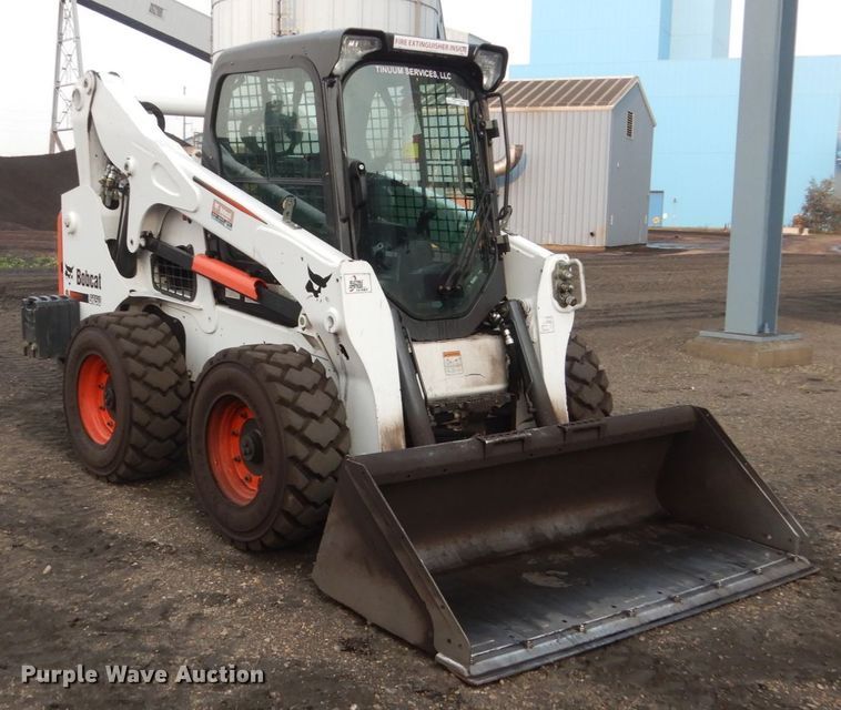image for item HI9916 2013 Bobcat S750  skid steer loader