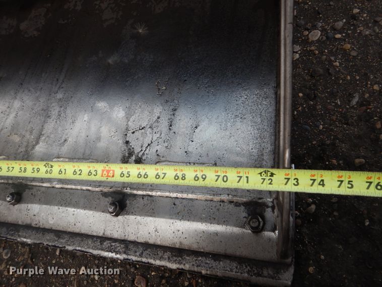 image for item HI9916 2013 Bobcat S750  skid steer loader