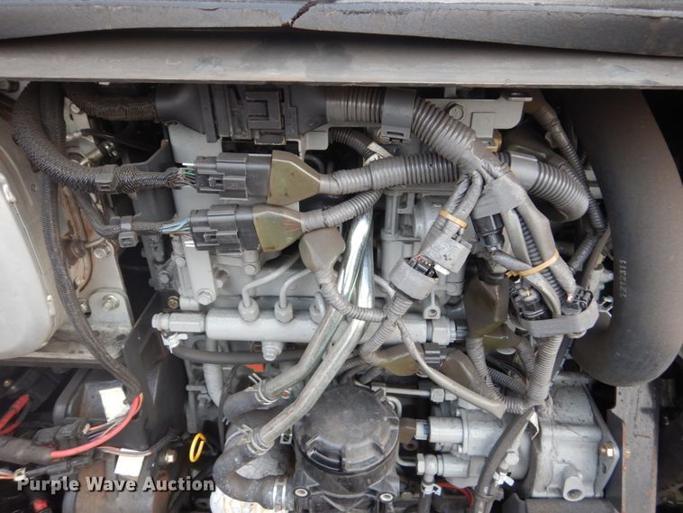 image for item HI9916 2013 Bobcat S750  skid steer loader