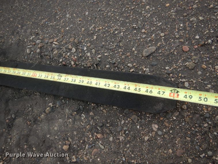 image for item HI9916 2013 Bobcat S750  skid steer loader