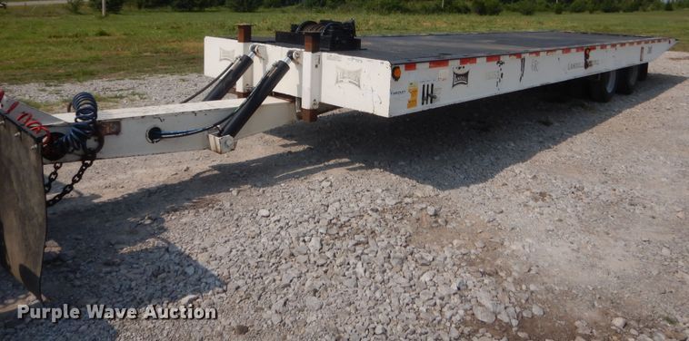 image for item HT9382 1996 Landoll  tilt deck equipment trailer