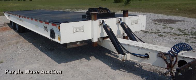 image for item HT9382 1996 Landoll  tilt deck equipment trailer