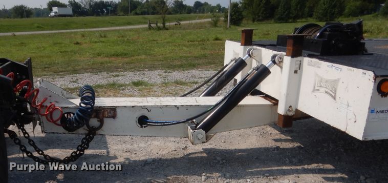 image for item HT9382 1996 Landoll  tilt deck equipment trailer