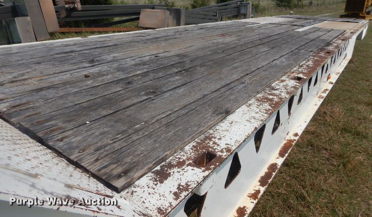 image for item HT9387 2001 Trail King TK60H1-442  lowboy equipment trailer