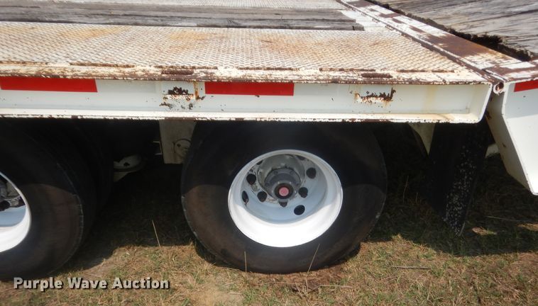image for item HT9387 2001 Trail King TK60H1-442  lowboy equipment trailer