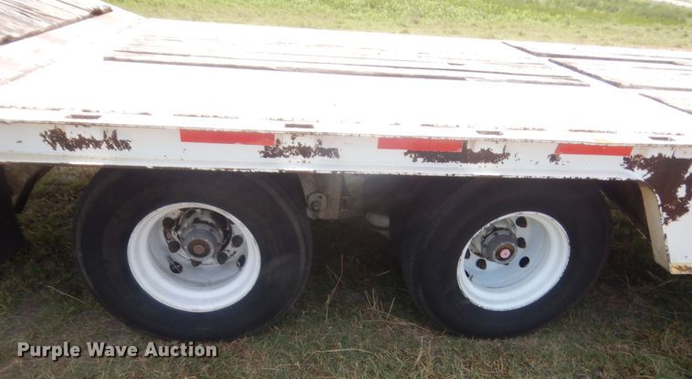 image for item HT9387 2001 Trail King TK60H1-442  lowboy equipment trailer