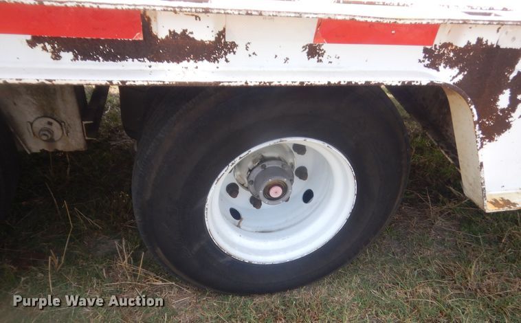 image for item HT9387 2001 Trail King TK60H1-442  lowboy equipment trailer