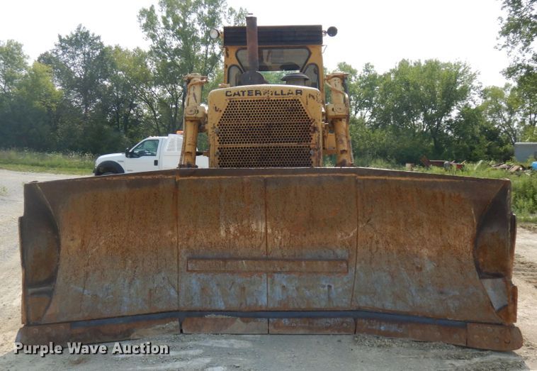 image for item IL9927 1976 Caterpillar D8K  dozer