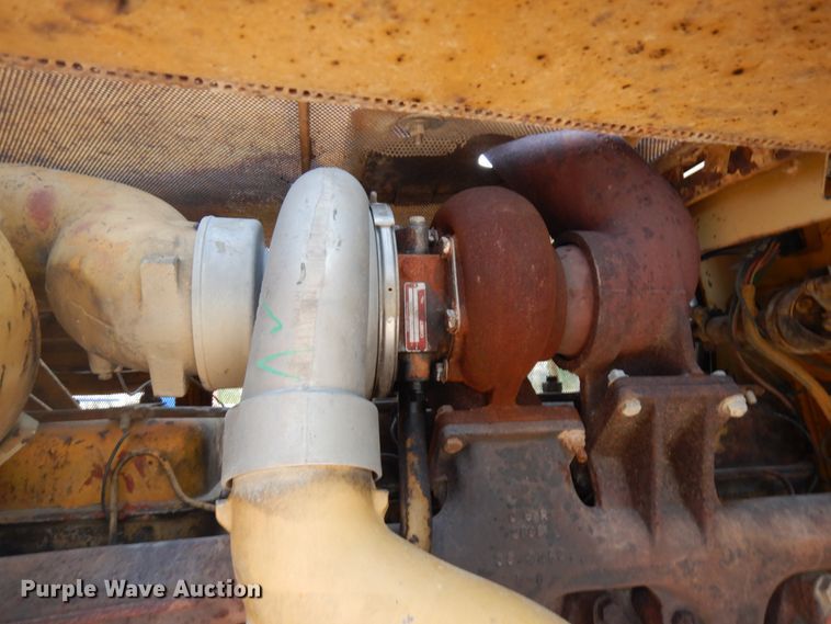 image for item IL9927 1976 Caterpillar D8K  dozer