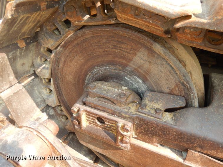 image for item IL9927 1976 Caterpillar D8K  dozer