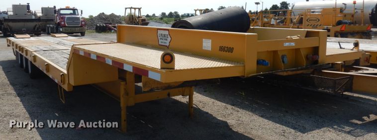 image for item IL9953 2000 Talbert GT3T-30  tilt deck equipment trailer