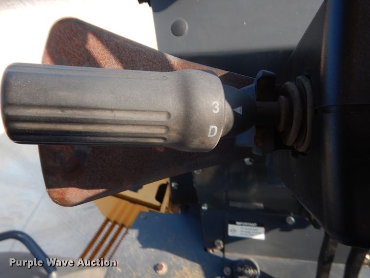 image for item IN9497 2014 John Deere 210K  landscape tractor