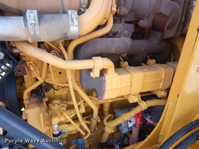 image for item IN9497 2014 John Deere 210K  landscape tractor