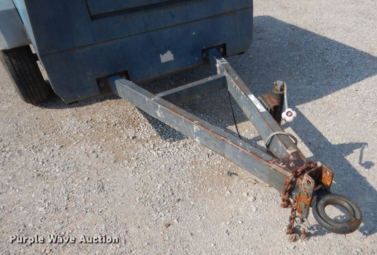 image for item IN9498 2008 Airman PDS185S  air compressor