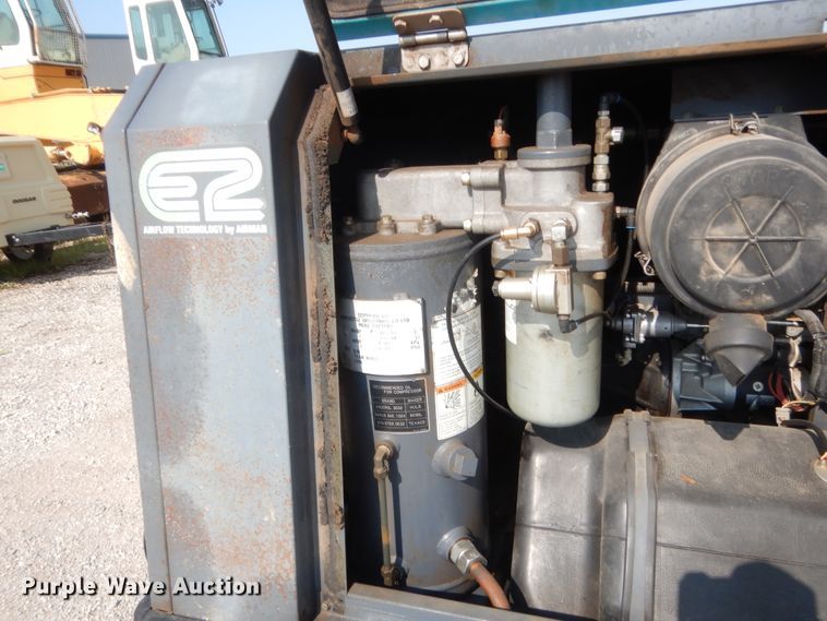 image for item IN9498 2008 Airman PDS185S  air compressor