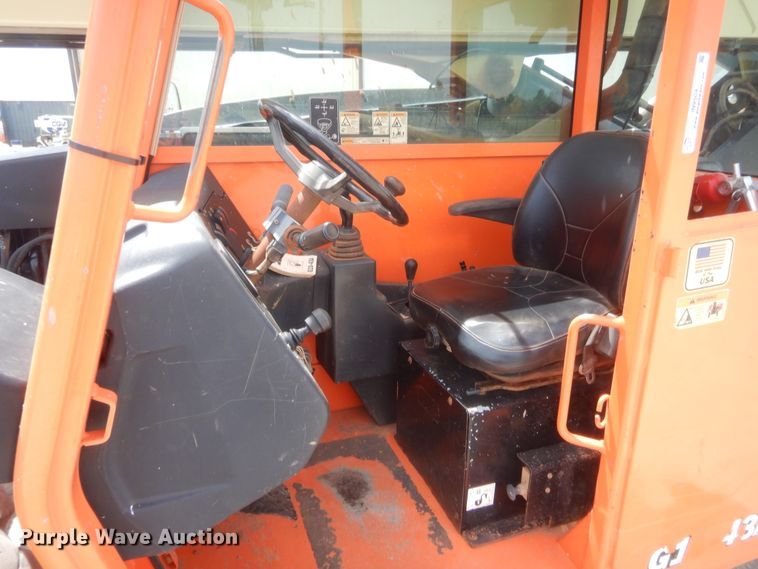 image for item IN9504 2015 JLG G10-43A  telehandler