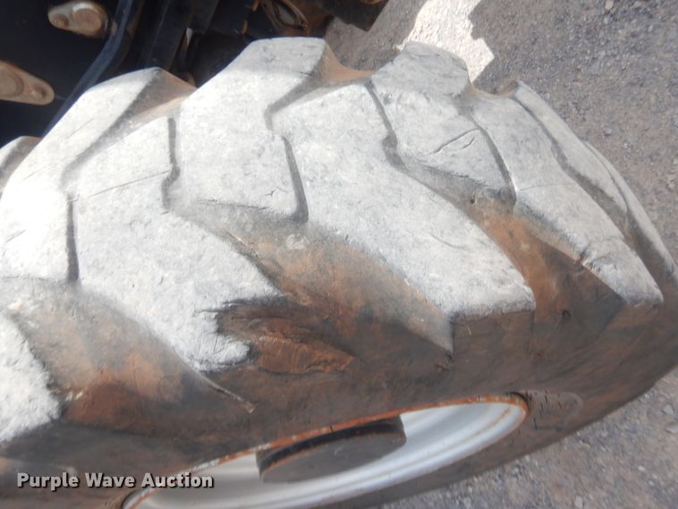 image for item IN9504 2015 JLG G10-43A  telehandler