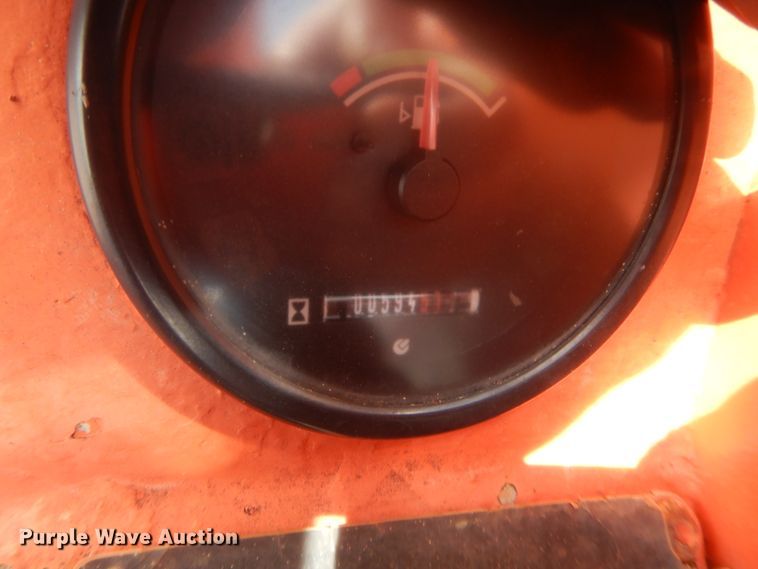 image for item IN9505 2005 SkyTrack 8042  telehandler