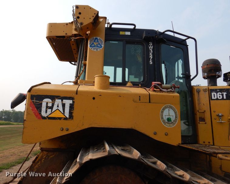 image for item IN9805 2013 Caterpillar D6T LGP  dozer