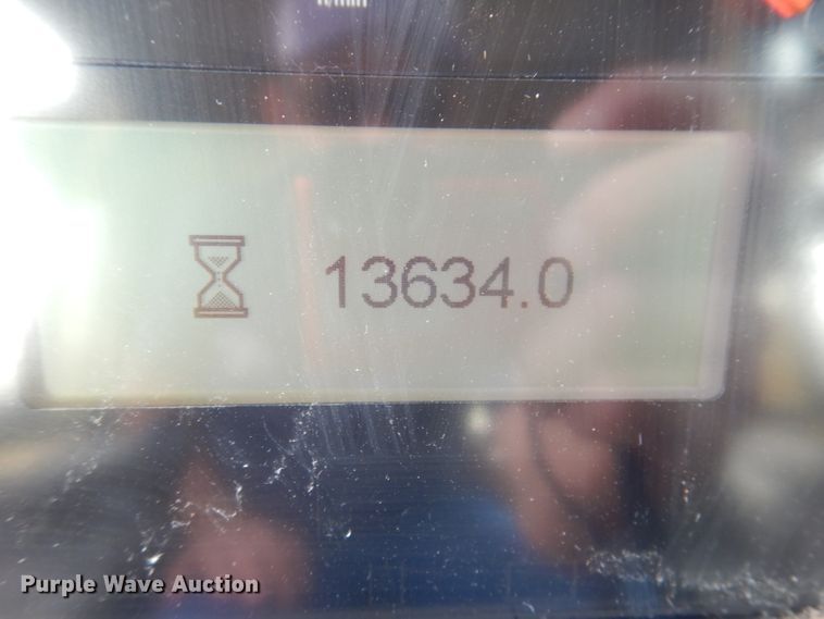 image for item IN9805 2013 Caterpillar D6T LGP  dozer