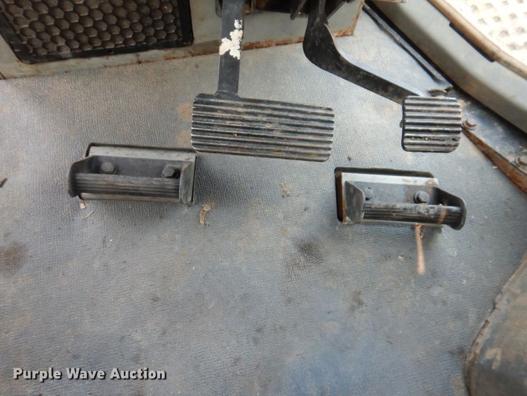 image for item IN9805 2013 Caterpillar D6T LGP  dozer