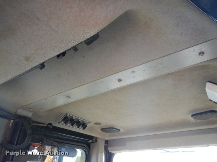 image for item IN9805 2013 Caterpillar D6T LGP  dozer