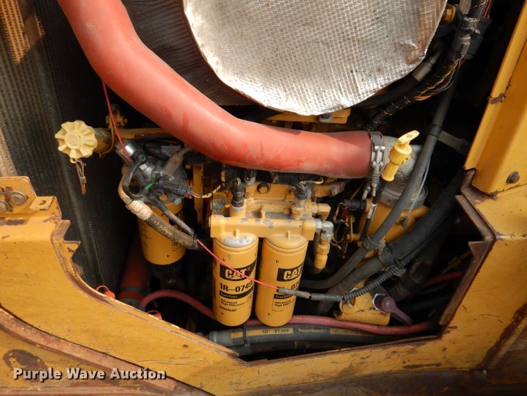 image for item IN9805 2013 Caterpillar D6T LGP  dozer